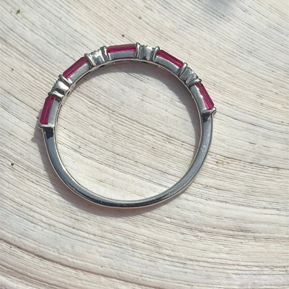 10kt White Gold Baguette Lab Ruby & Natural Diamond Band Ring Stacking Size 7 - Picture 6 of 15